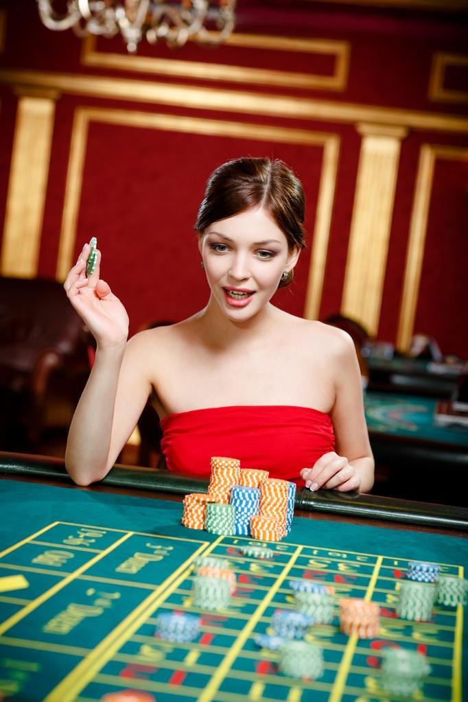 iwbet005 Live Casino Baccarat Dragon Tiger Myanmar MMK ကစားမှု